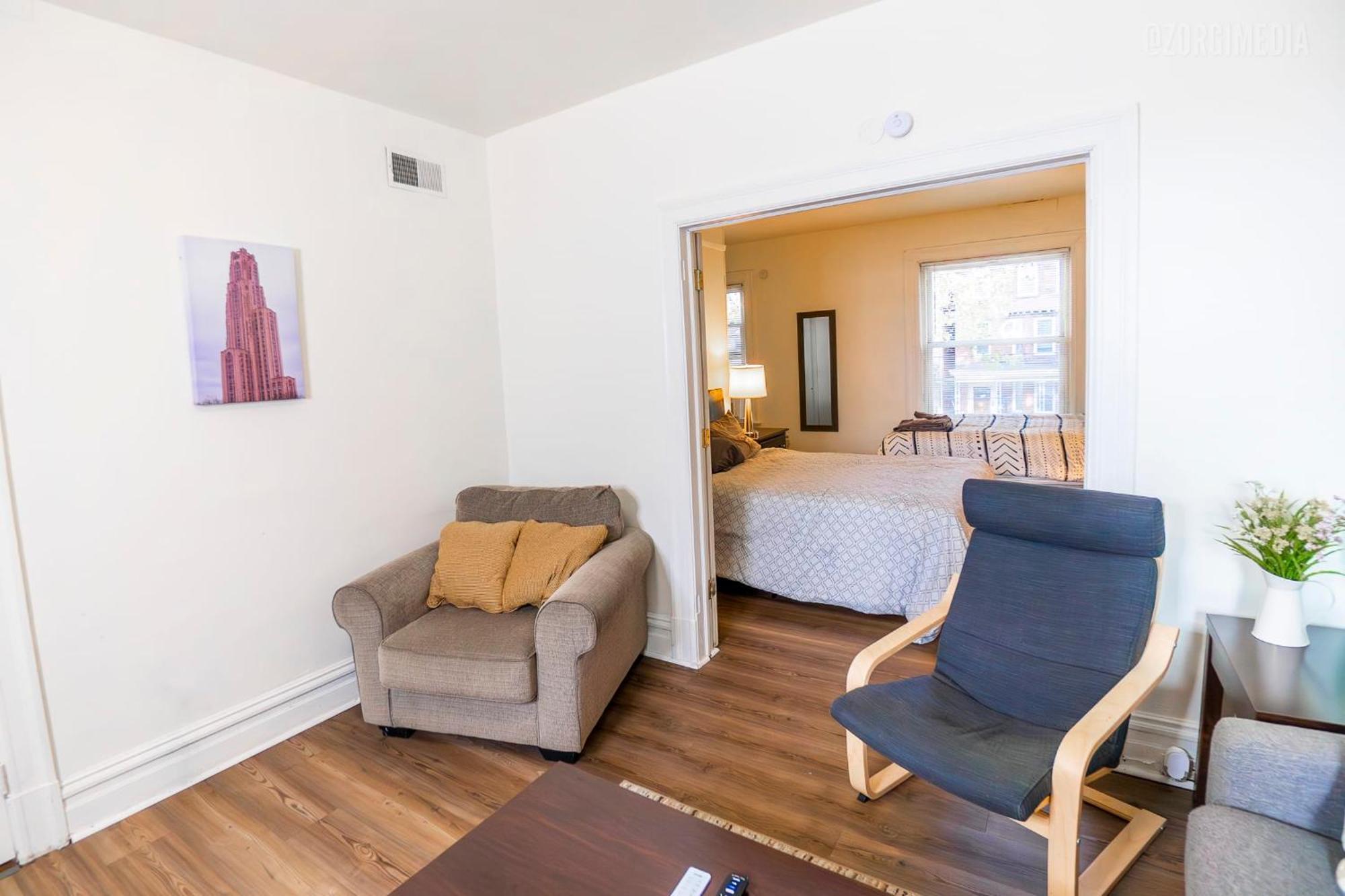 Stylish Apt - 2 Queen Bed - Easy Hospital Access Pittsburgh Bagian luar foto